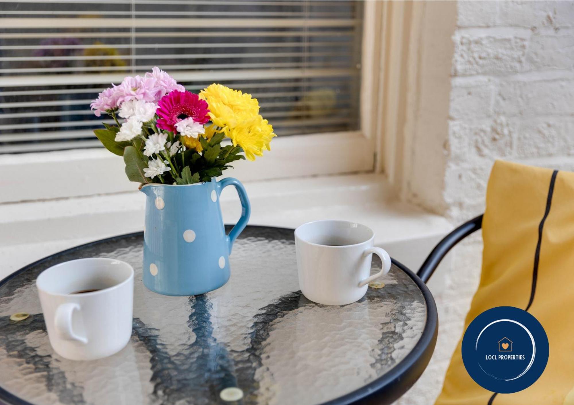 Esplanade Garden Apartment 스카버러 외부 사진