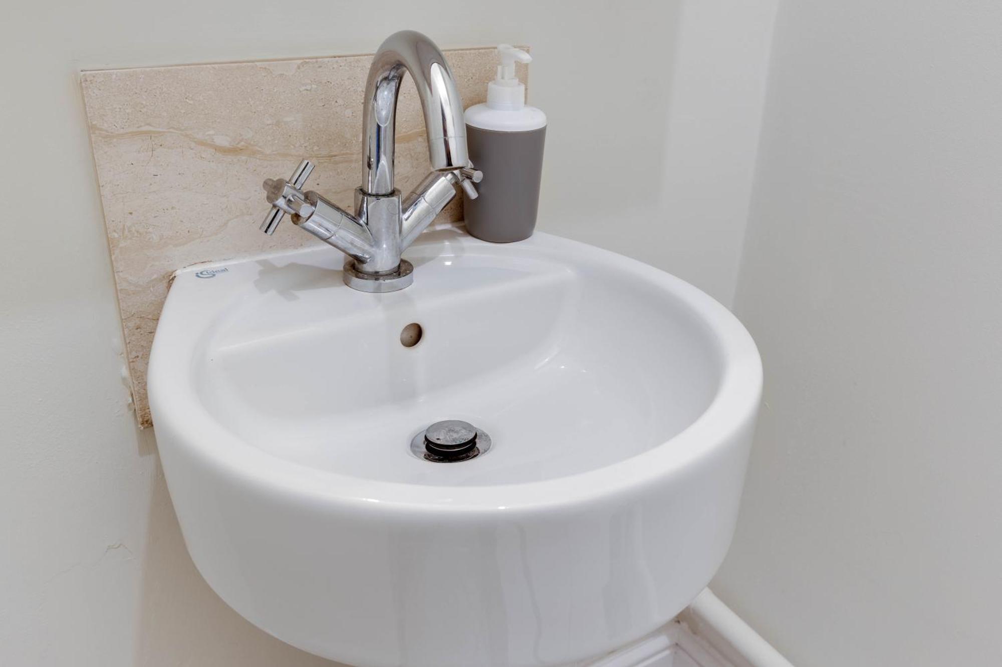 Esplanade Garden Apartment 스카버러 외부 사진