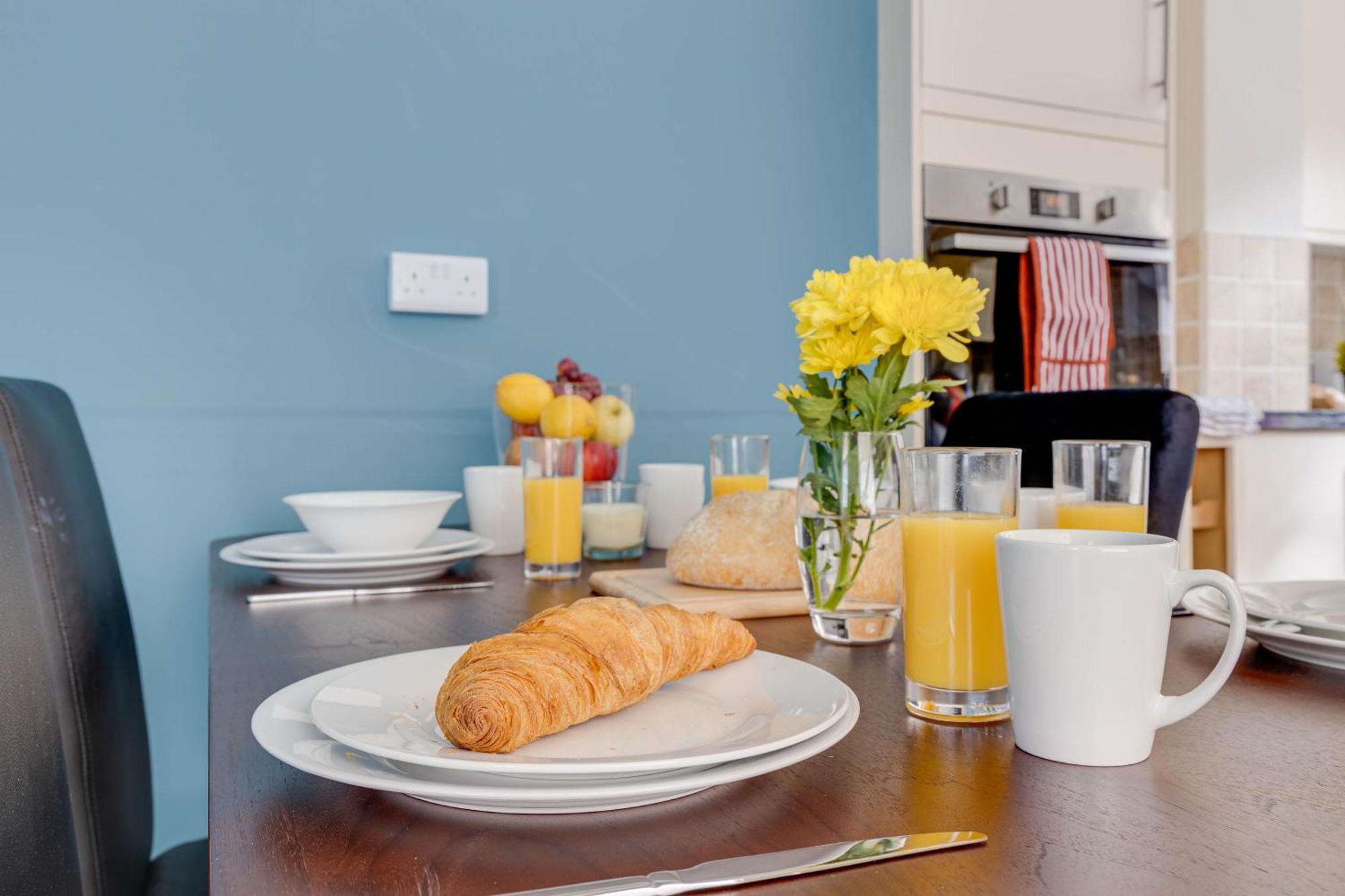 Esplanade Garden Apartment 스카버러 외부 사진
